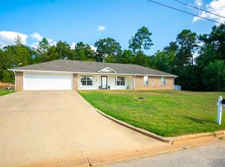 505 W Sunnyside Dr, Overton, TX 75684
