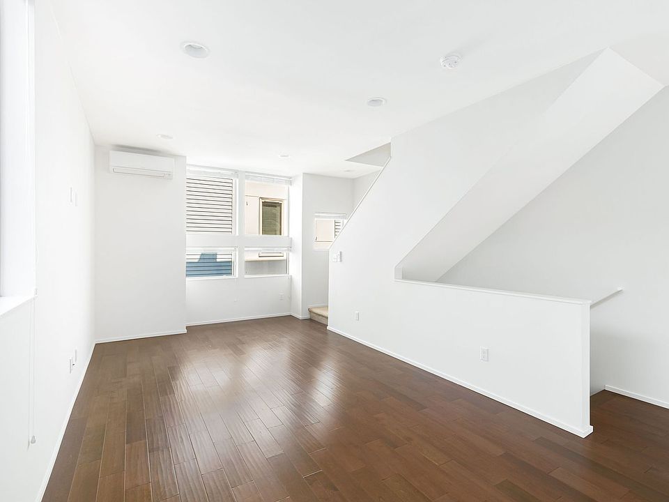 1st image of 8505B 18th Ave NW