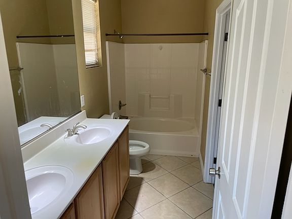 2nd image of 4940 W Saint Anne Ave #1