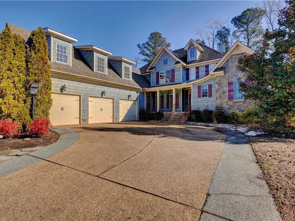 5104 Summer Garden Pl, Suffolk, VA 23434