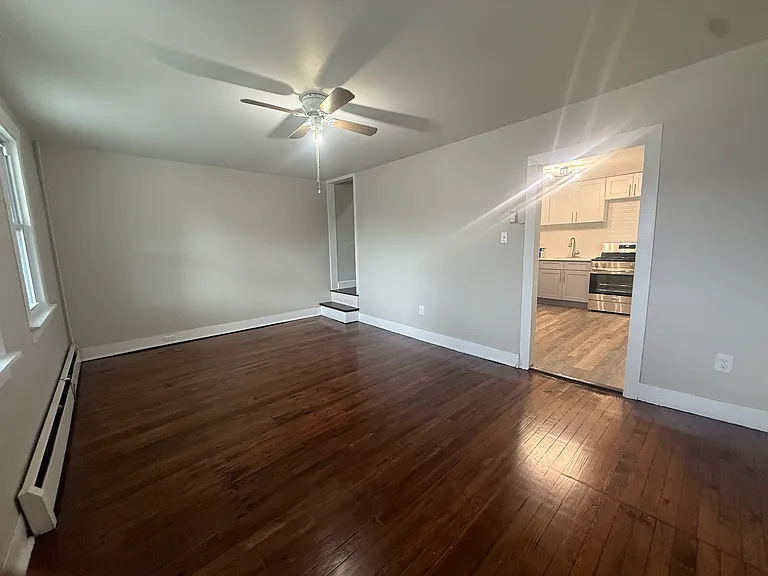 315 Maffett St #1 — Photo 4