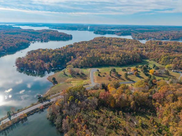 Homes Available Soon, Waterfront at Eagle Point