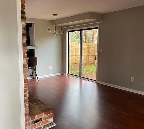 3rd image of 3684 Donovan Dr APT C