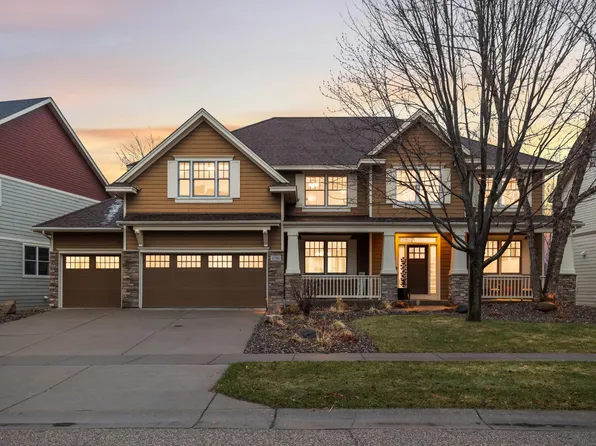 10590 Watersedge Ln, Woodbury, MN 55129