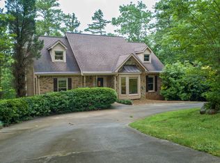5740 E Ridge Dr, Douglasville, GA 30135