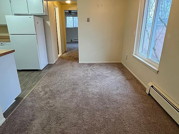 5th image of 294 Clark St #8