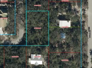 Sturgis Cir, Cedar Key, FL 32625