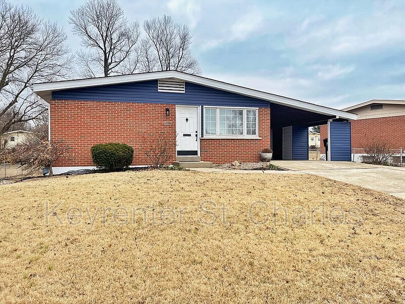 1st image of 1100 Belmont Ter