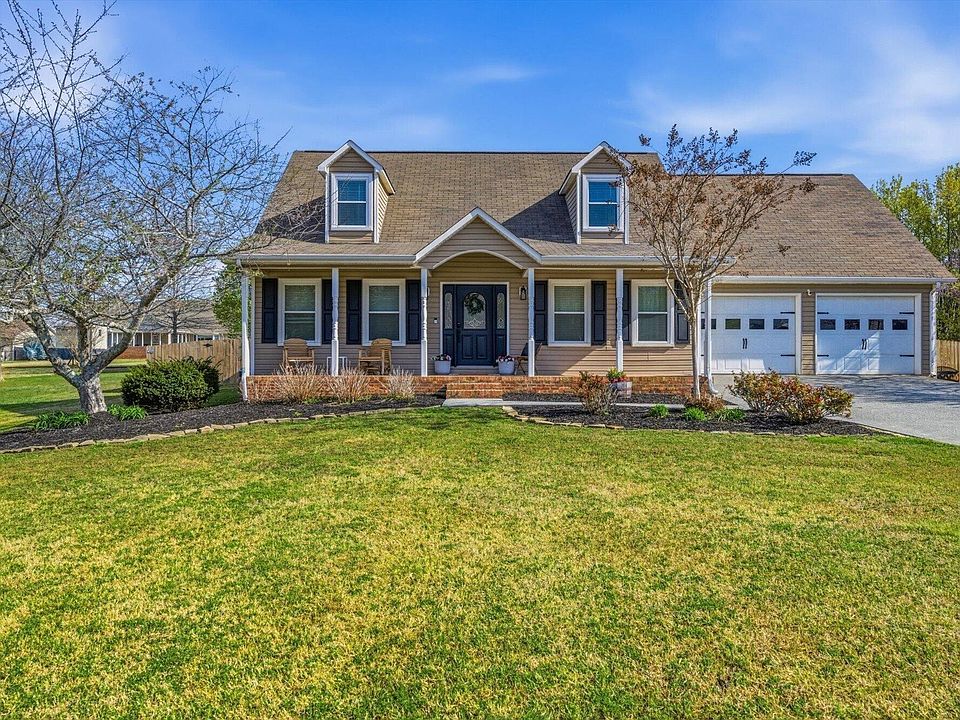 1st image of 2727 Kenwood Dr
