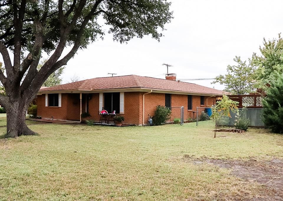 1st image of 2237 Riverway Dr