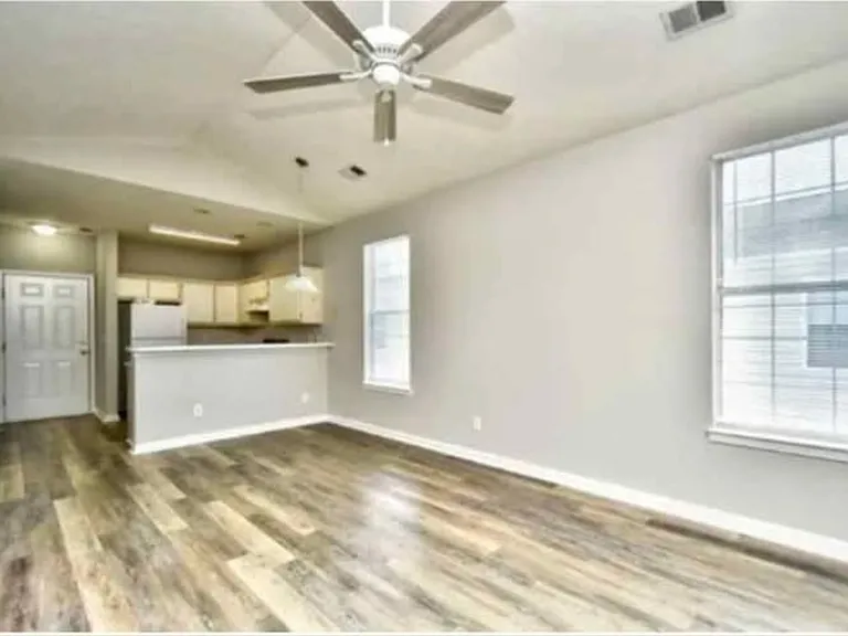 498 River Oaks Dr #59O — Photo 7