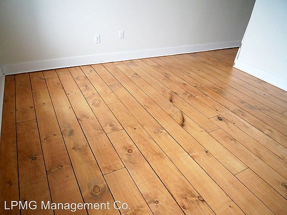 4th image of 1929 S 17th St #8421216