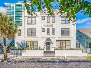 324 Grove St N #303, Saint Petersburg, FL 33701