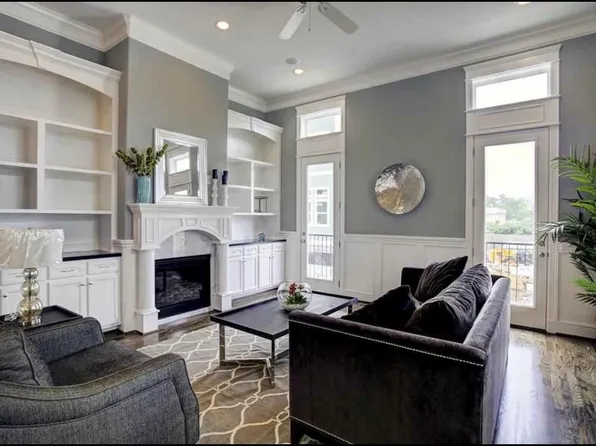 2115 Bidwell Dr, Houston, TX 77018