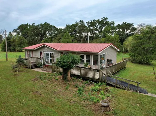 29041 S Grand Avenue Rd, Sedalia, MO 65301