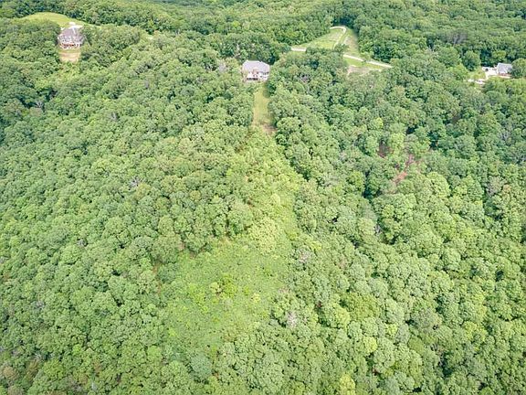 3rd image of 320 Coyote Crest Ln