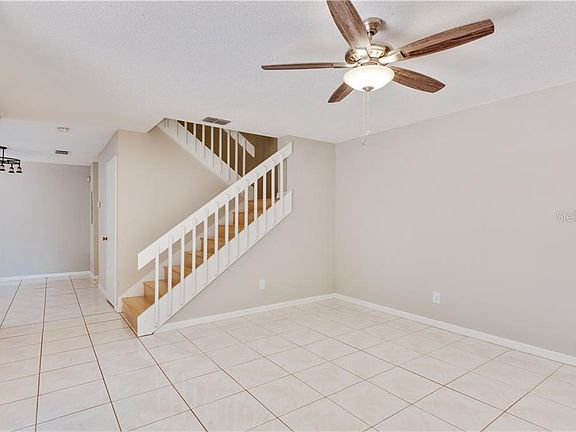 5th image of 15425 W Pond Woods Dr