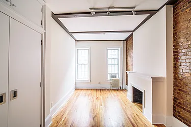 Rented by REAL New York