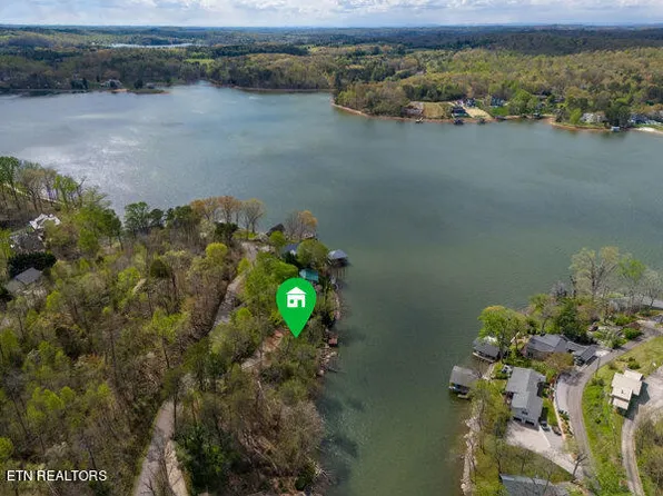 1161 Mustang Dr, Friendsville, TN 37737