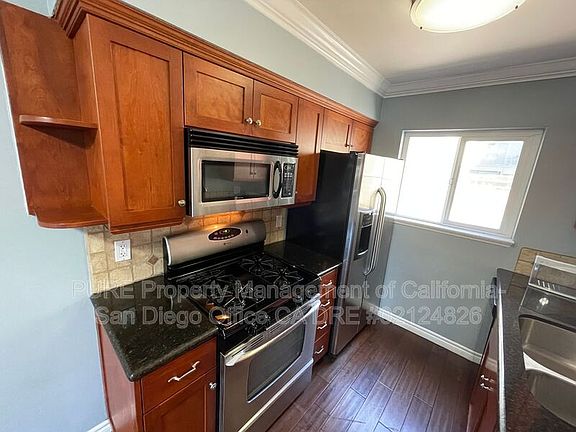 5th image of 4618 1/2 30th St
