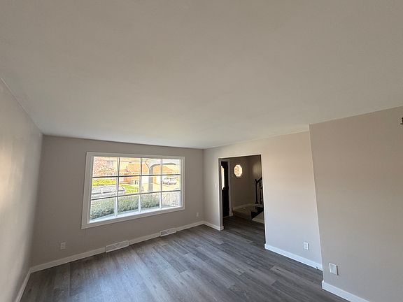 2nd image of 2205 Dixon Dr #S