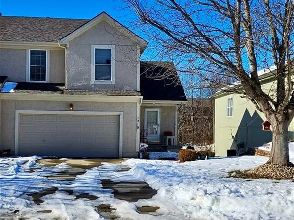 1210 N 132nd St, Kansas City, KS 66109