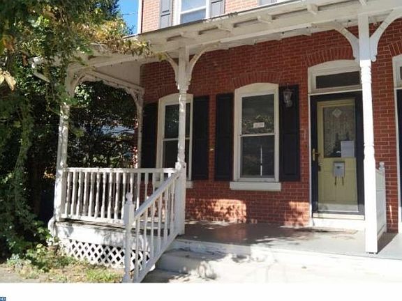 2nd image of 2507 W 18th St