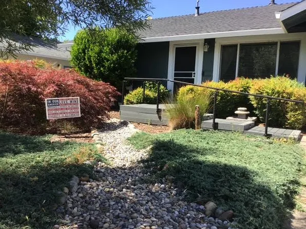 1535 Cavendish Ave, Santa Rosa, CA 95401