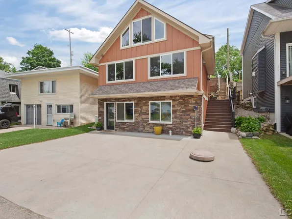 680 Breyman Hwy, Tipton, MI 49287