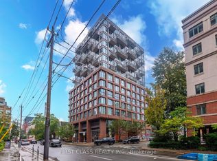 2 Augusta Ave #702, Toronto, ON M5V2W1