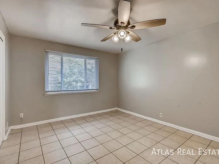 1395 Lansing St — Photo 10