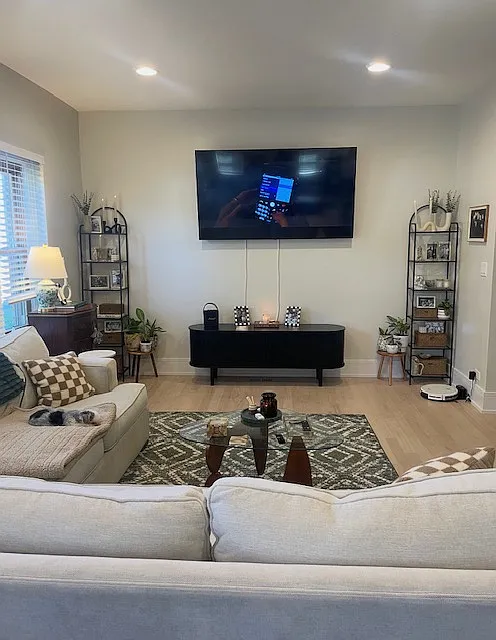 3 bed, 2.5 bath, $2,719 — Photo 2