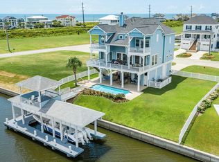 4115 Greenwing Teal Ct, Galveston, TX 77554