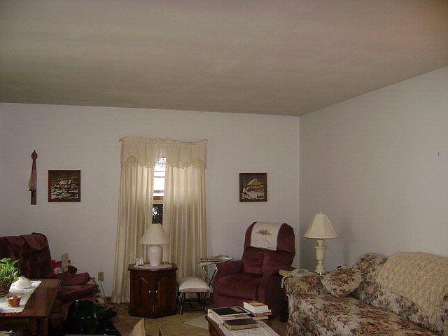 2nd image of 213 Fuller Ave