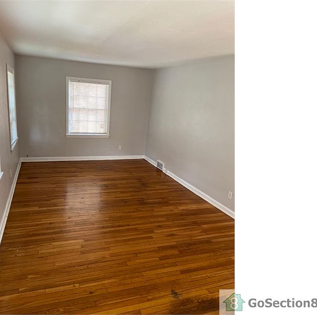 1st image of 707 King St