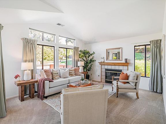 4th image of 7556 Morevern Cir