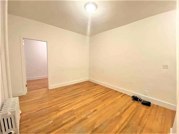 5th image of 415 E 73rd St #1C1