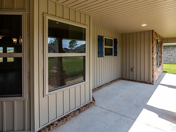 3rd image of 6524 Benelli Dr