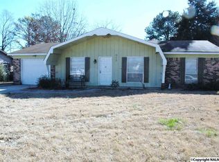 913 Towerview St SW, Decatur, AL 35601