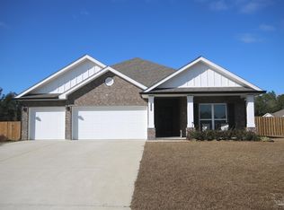 6565 Captiva Dr, Milton, FL 32570