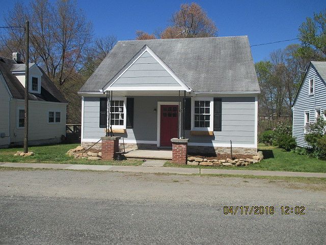 1st image of 130 South St
