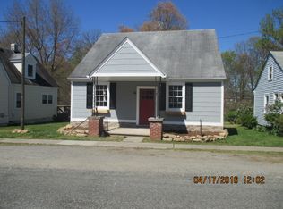 130 South St, Louisa, VA 23093