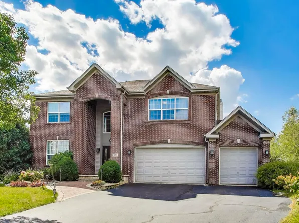 1361 Brentwood Trl, Bolingbrook, IL 60490