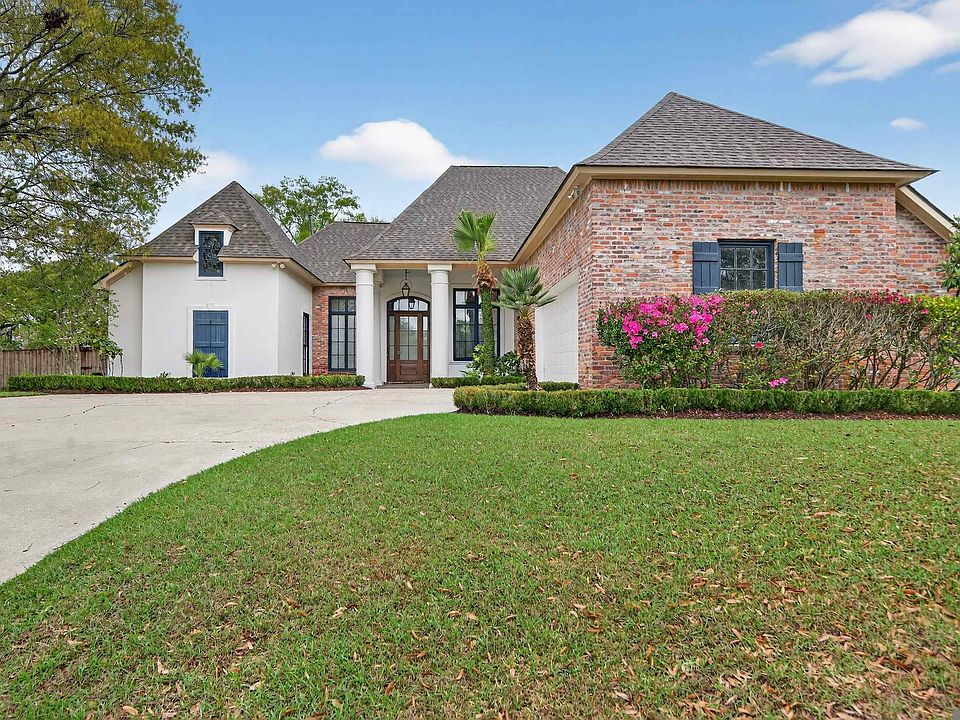 1st image of 36114 Bluff Oaks Ave