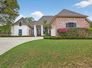 36114 Bluff Oaks Ave, Prairieville, LA 70769