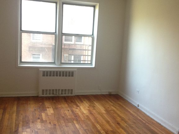 5th image of 6608 108th St #5RF