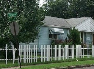 7819 Edison Ave, Niagara Falls, NY 14304
