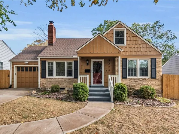 5225 Linden St, Roeland Park, KS 66205