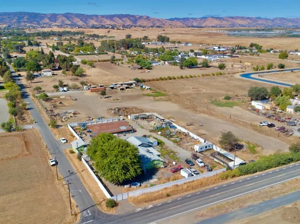 4875 Cole Rd, Vacaville, CA 95688
