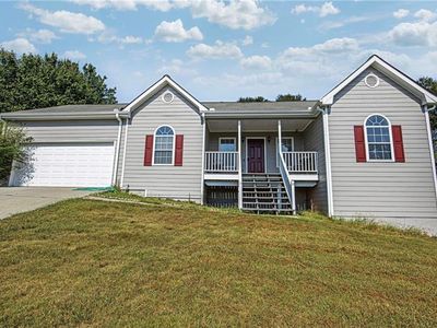 1550 Twin Manor Dr, Loganville, GA, 30052